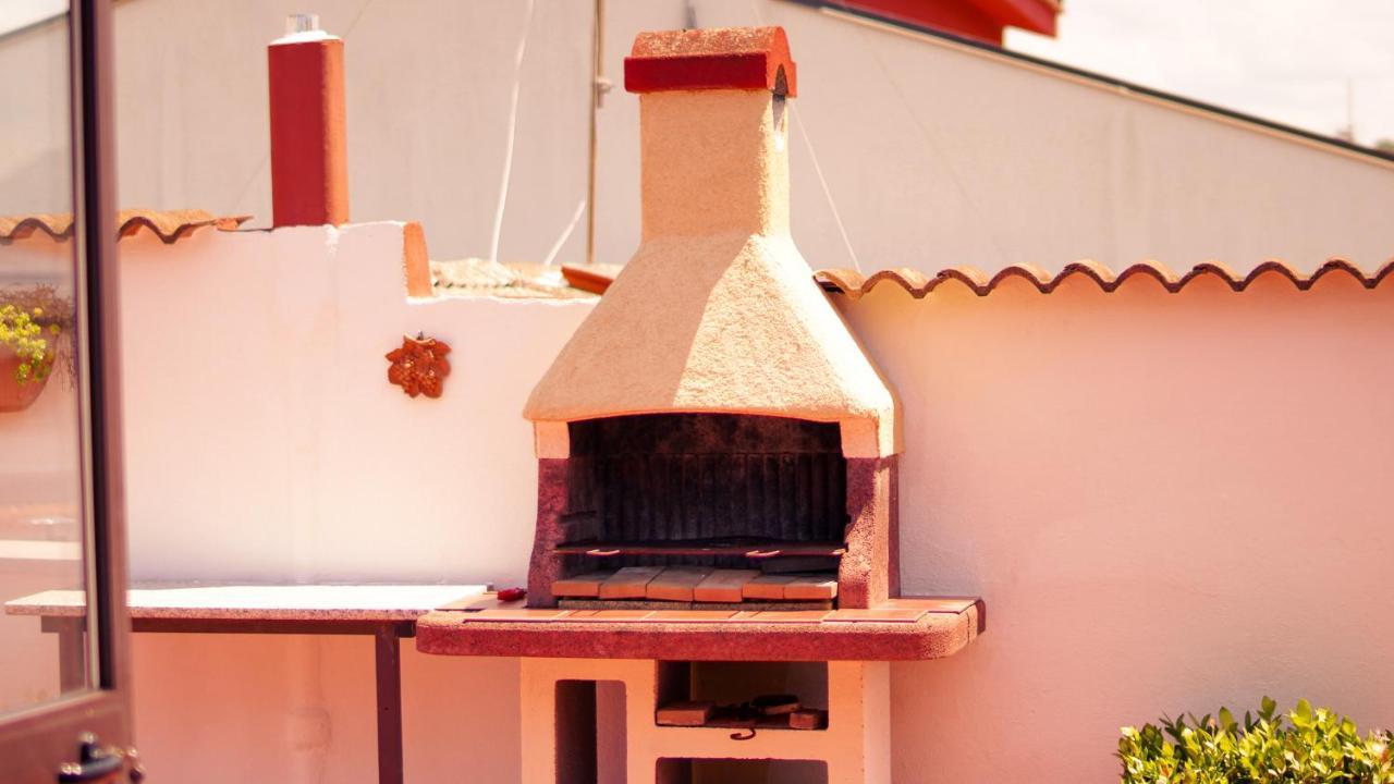 Pm 12 Via Achille Grandi Guest House Alghero Exterior foto